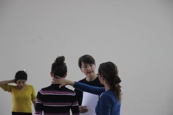 StageYoga CieSourous