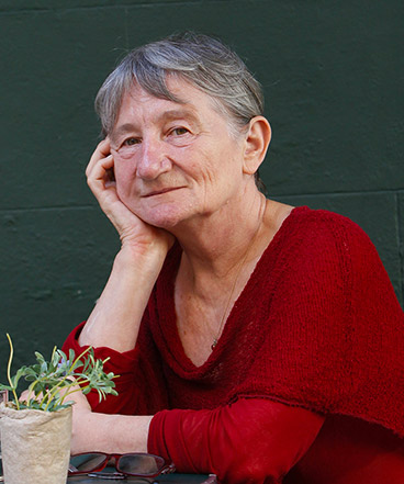 CLAIRE HEGGEN